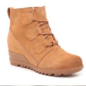 Sorel Evie Lace Up Wedge bootie